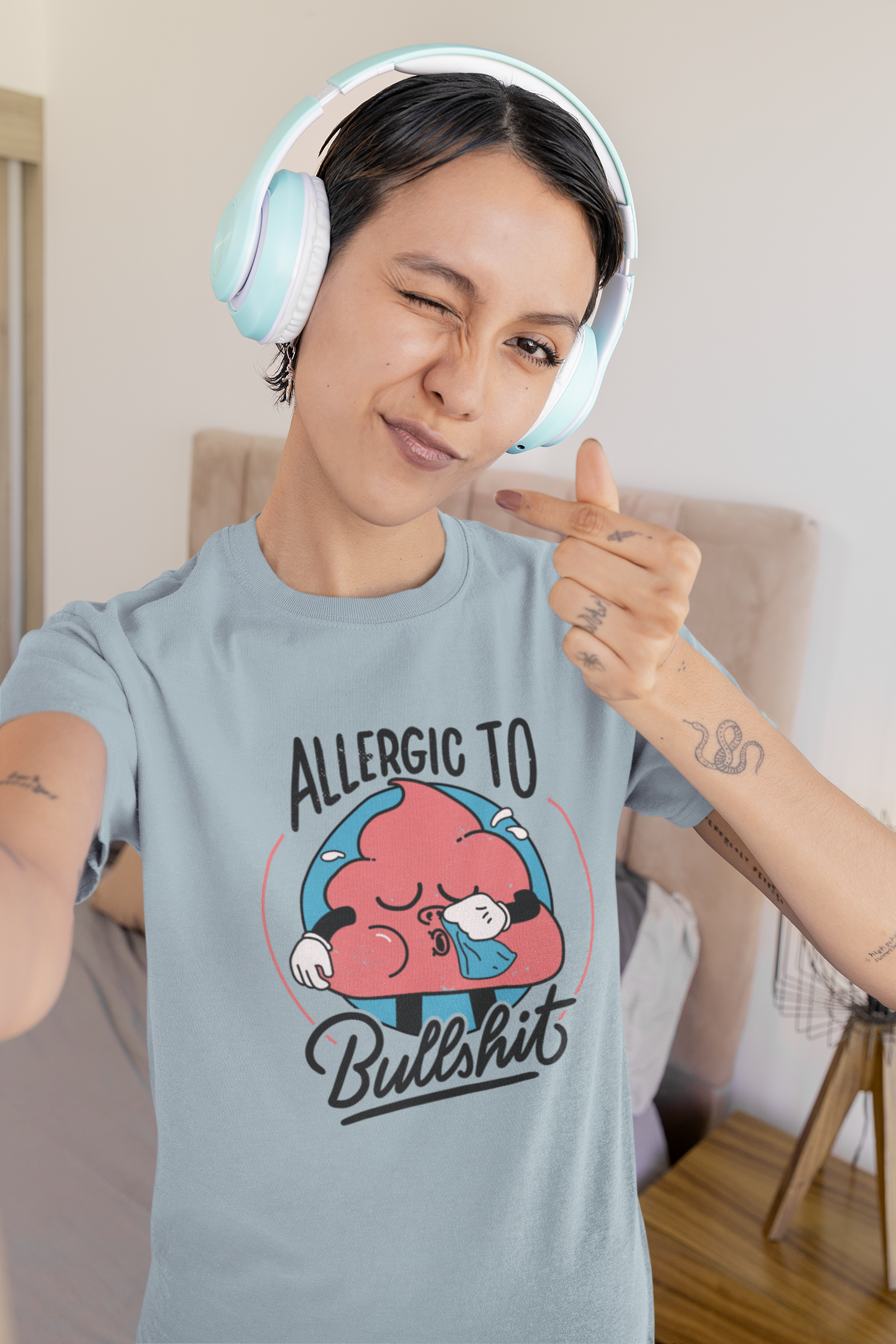 ALLERGIC TO BULLSHIT Regular Tee - VYBE