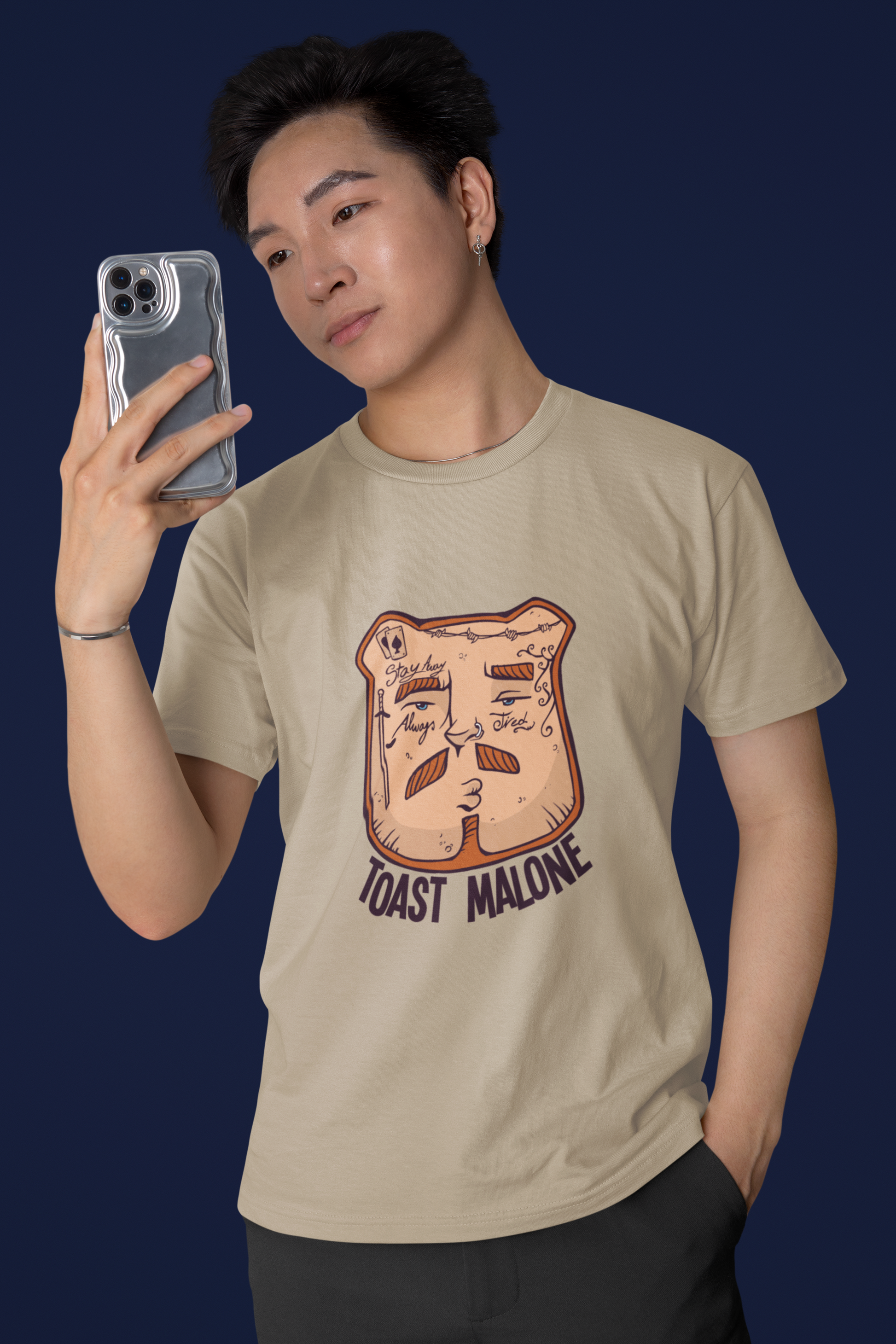 TOAST MALONE Regular Tee - VYBE